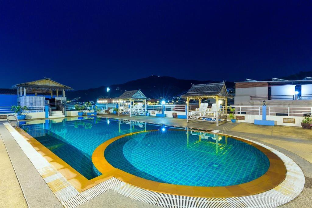 Sharaya Boutique Complex Hotel Patong Exterior photo